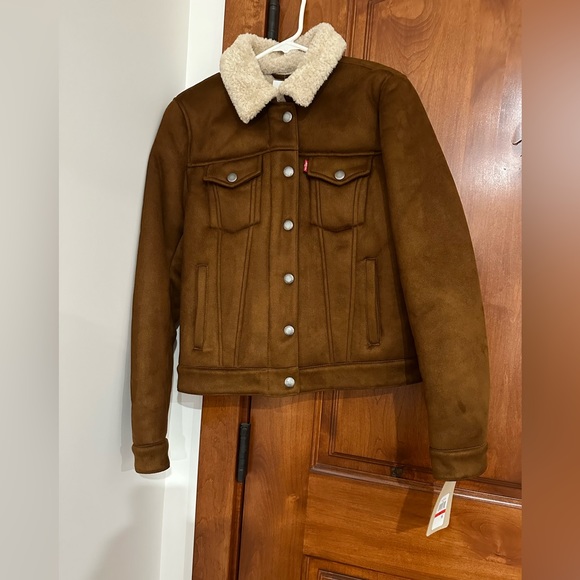 Levi’s Shearling Trucker Jacket - Picture 3 of 4